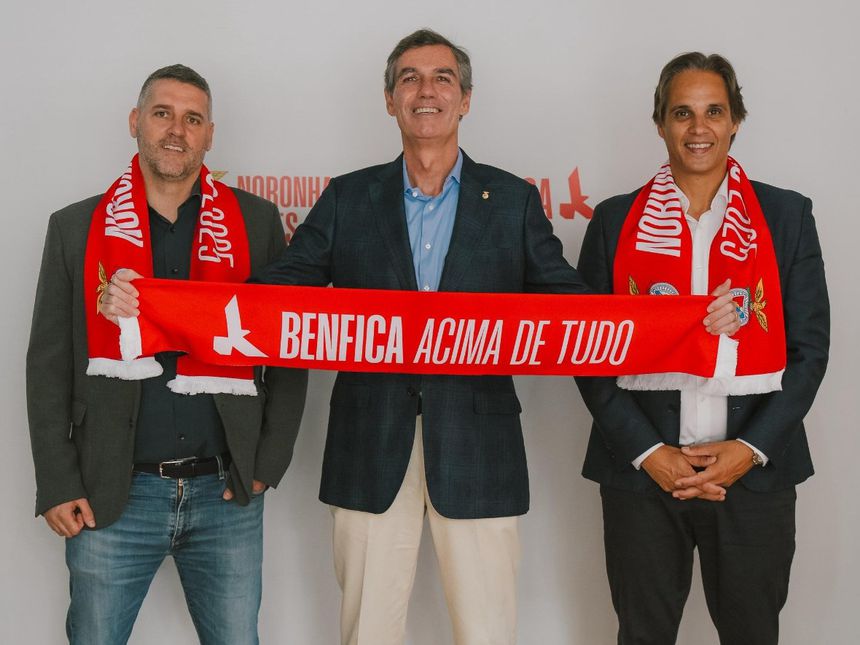 Noronha Lopes ao centro, ladeado por Pedro Ferreira e Nuno Gomes