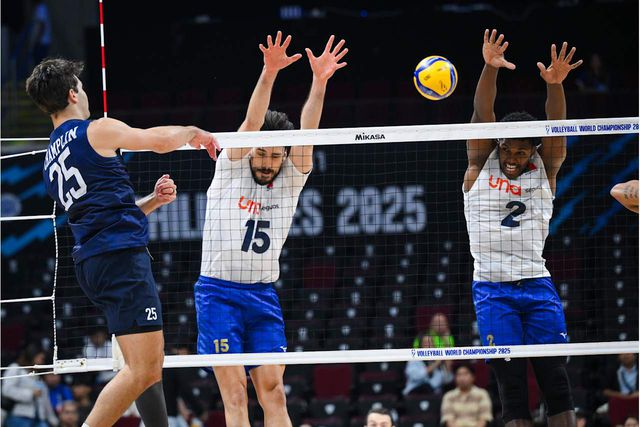 Mundial voleibol: Portugal perde mas mantém viva a esperança