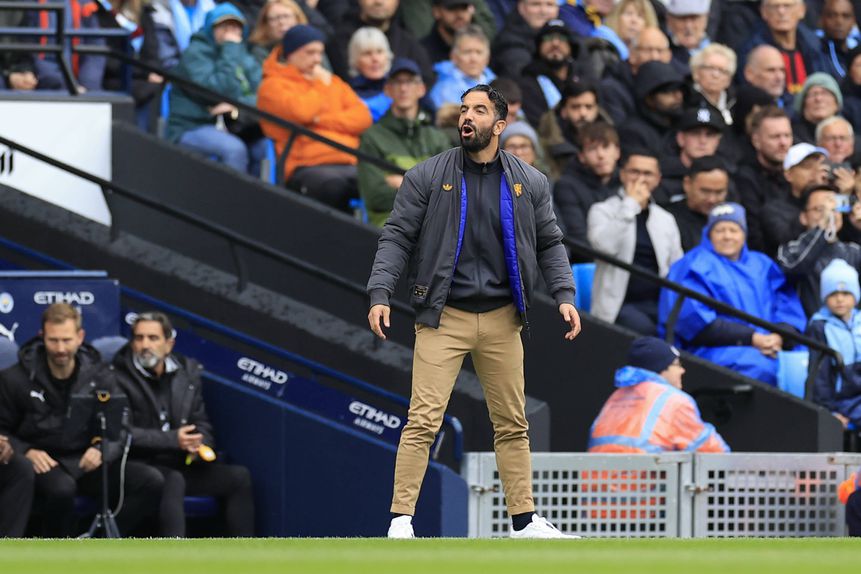 Ruben Amorim, treinador do Manchester United, no Etihad