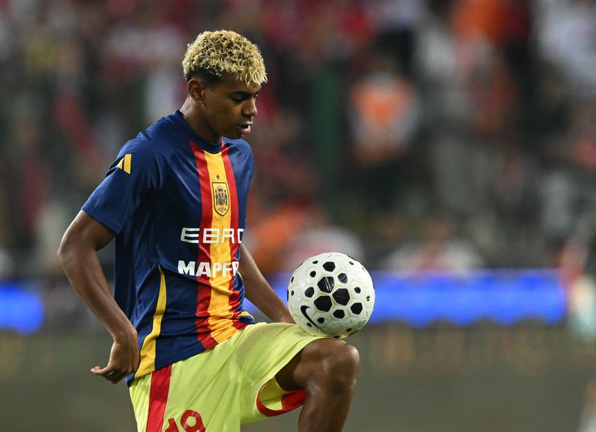 Lamine Yamal ao serviço de Espanha na paragem para seleções de Setembro - Foto: IMAGO