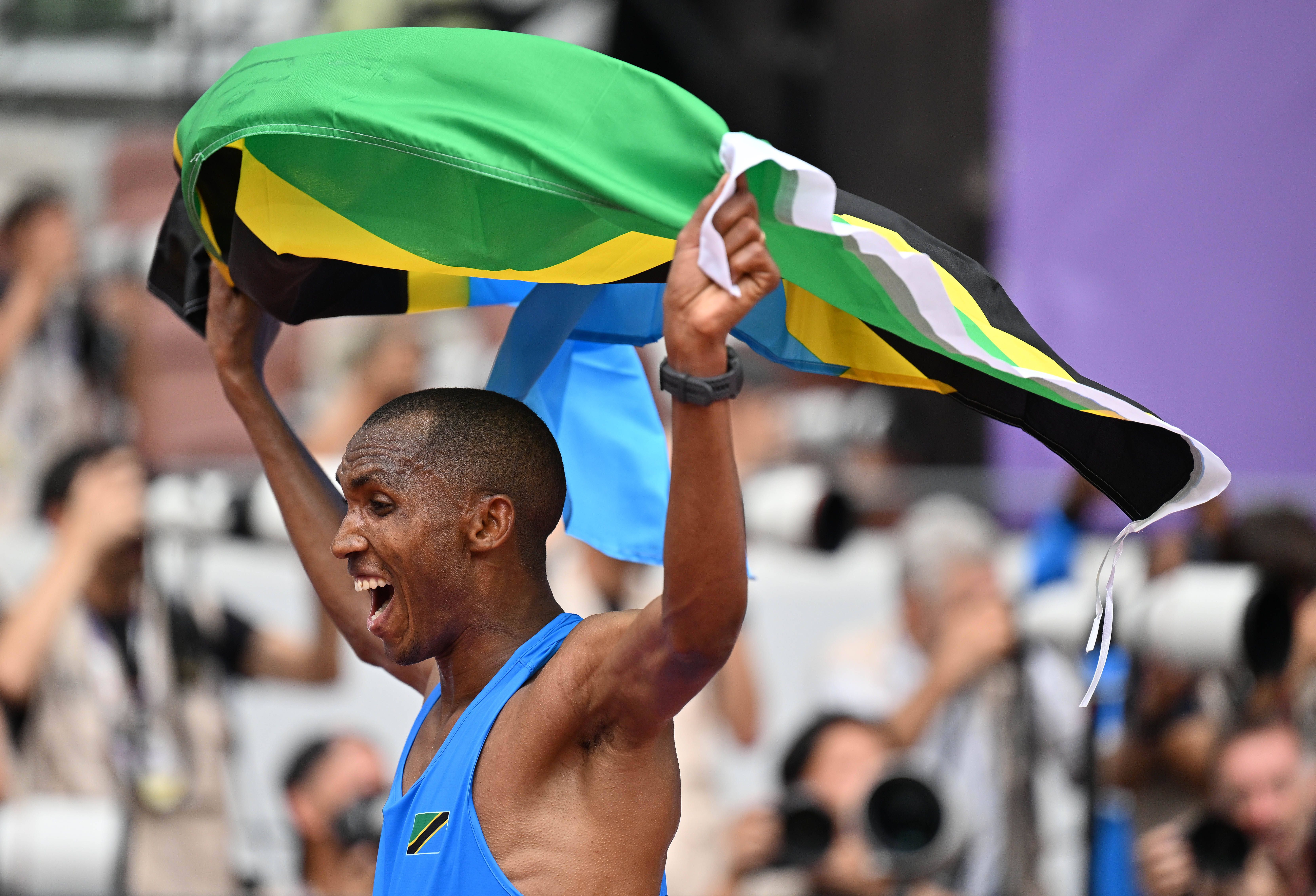 Simbu é o primeiro medalhado da Tanzânia