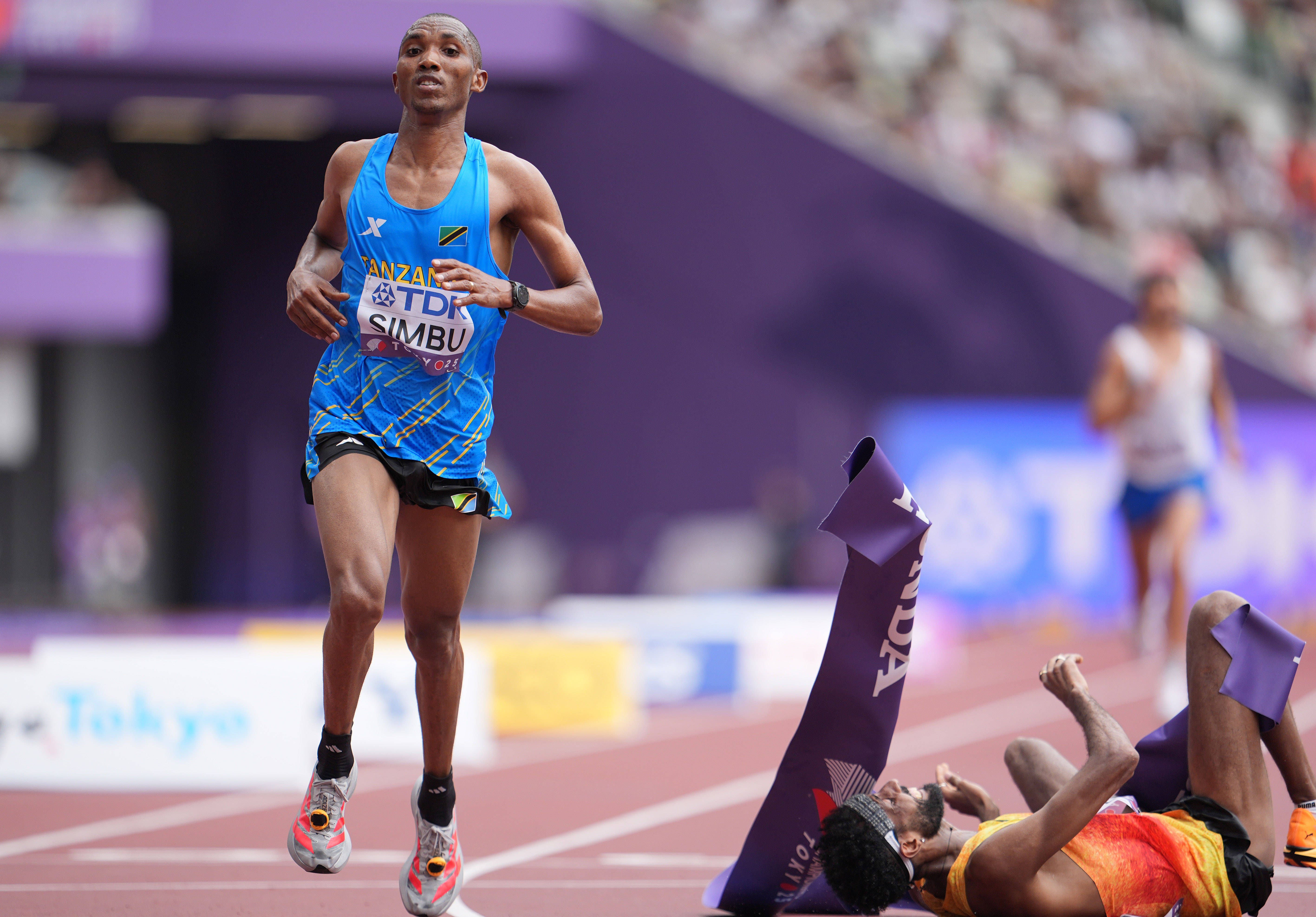 Luta entre Simbu e Petros foi até ao fim