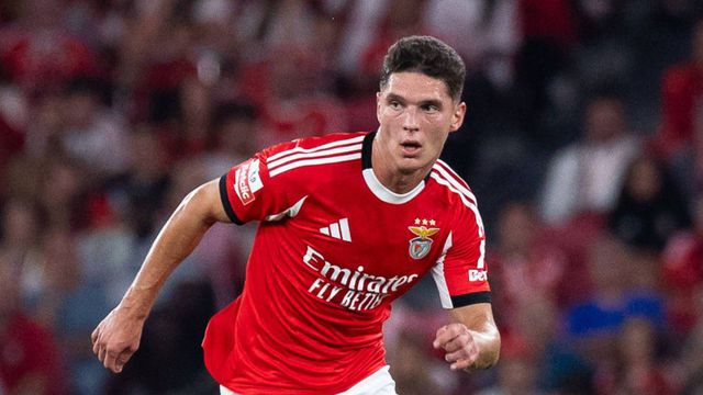 Sudakov a titular? «Espero que Lage lhe conceda o papel de número 10 da equipa»