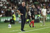 José Mourinho, treinador do Real Madrid, em casa do Elche, de Anselmi