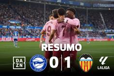 Valência ganha logo após despedir o treinador (resumo)