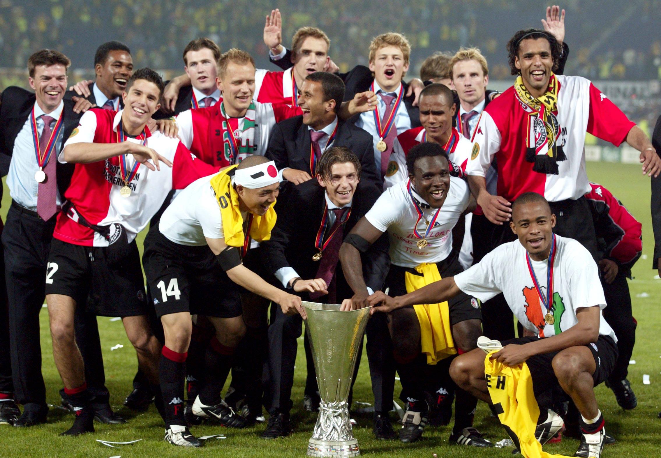 14.º Feyenoord (Países Baixos), 165 jogos, 67 vitórias, 39 empates e 59 derrotas. Melhor: vencedor (1974 e 2002). Foto IMAGO