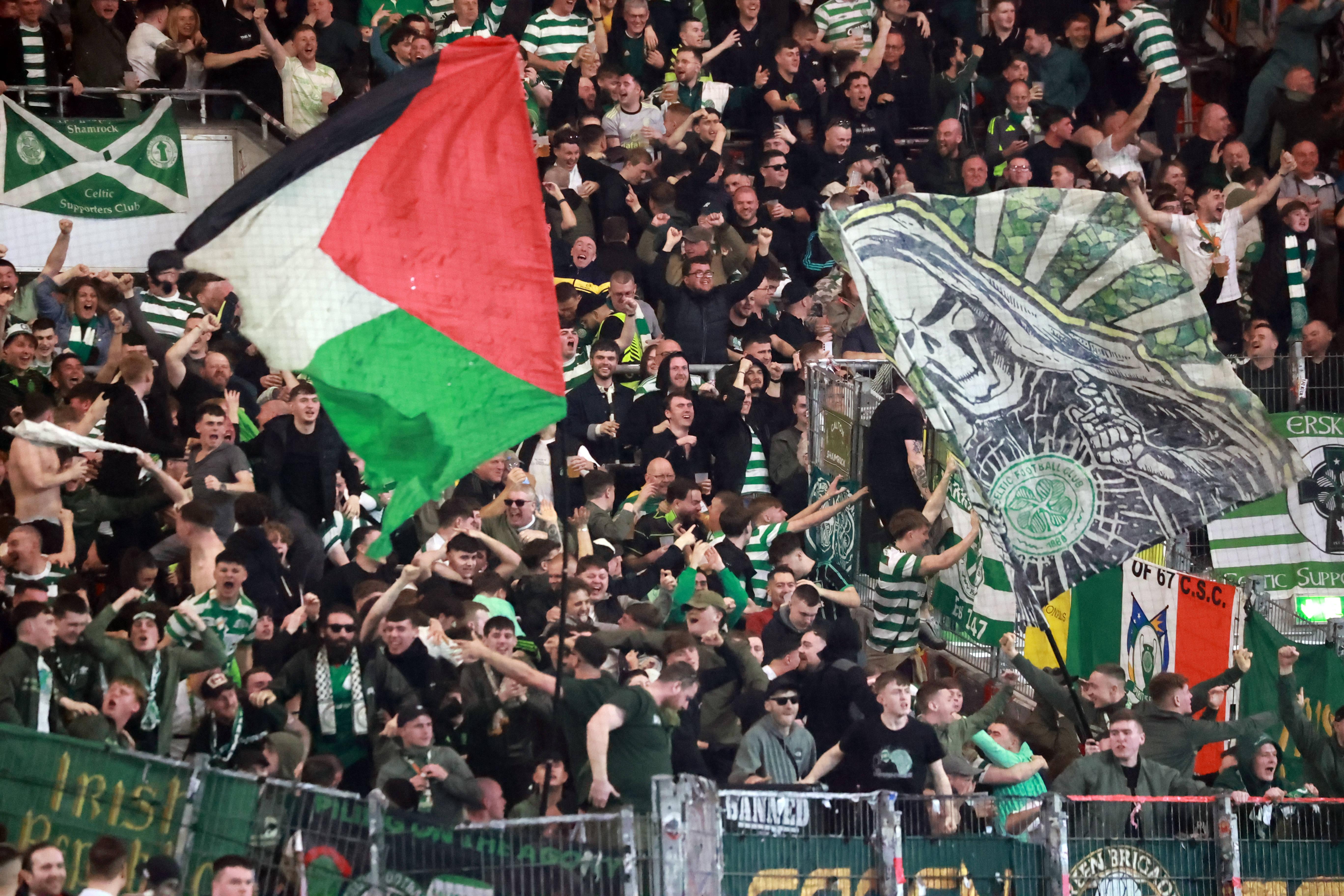 23.º Celtic (Escócia). 149 jogos, 64 vitórias, 31 empates e 54 derrotas. Melhor: finalista vencido (2003). Foto IMAGO