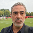 A BOLA no treino do Milan antes do Benfica