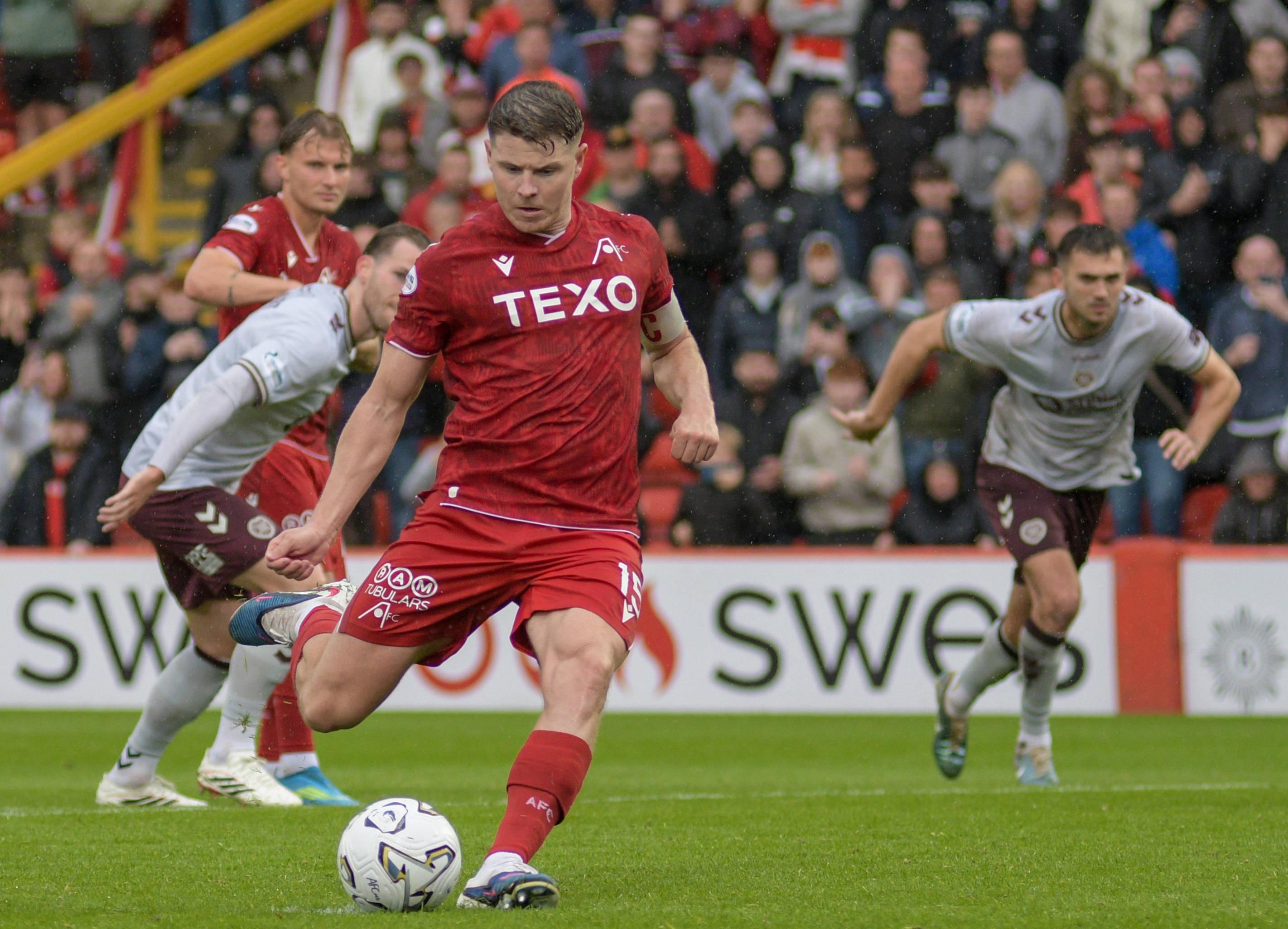Kevin Nisbet (Aberdeen): 11 golos em 11 jogos (Foto: IMAGO)