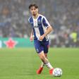 Martim Fernandes foi titular frente ao Manchester City na lateral-esquerda - Foto: Catarina Morais/KAPTA+