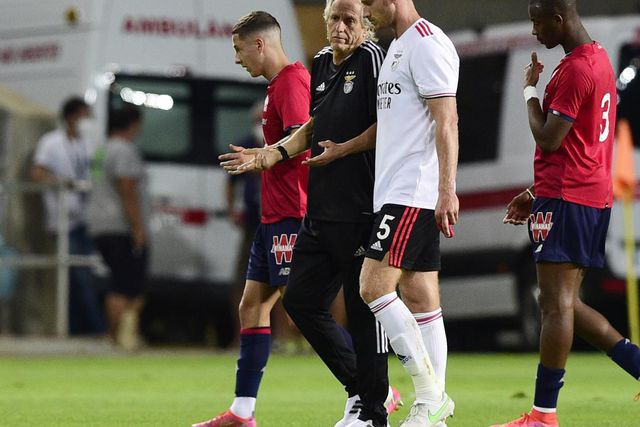 «Nunca tive um treinador  como Jesus. Uau!»