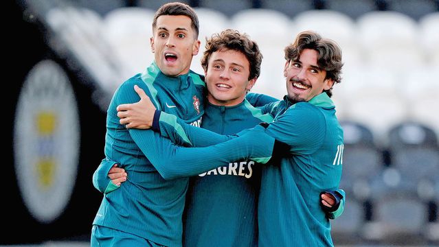 «No Mundial aparecerão novos jogadores e Martínez já está a trabalhar nesse futuro a médio prazo»