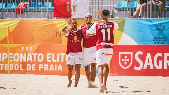 SC Braga suspende o futebol de praia