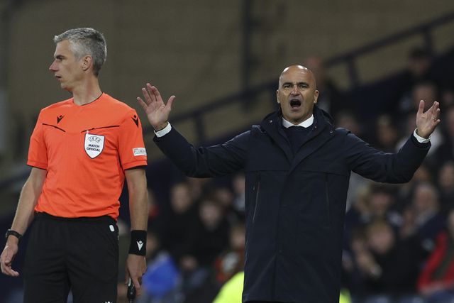 Falta de eficácia, João Félix e demasiados cruzamentos: tudo o que disse Roberto Martínez