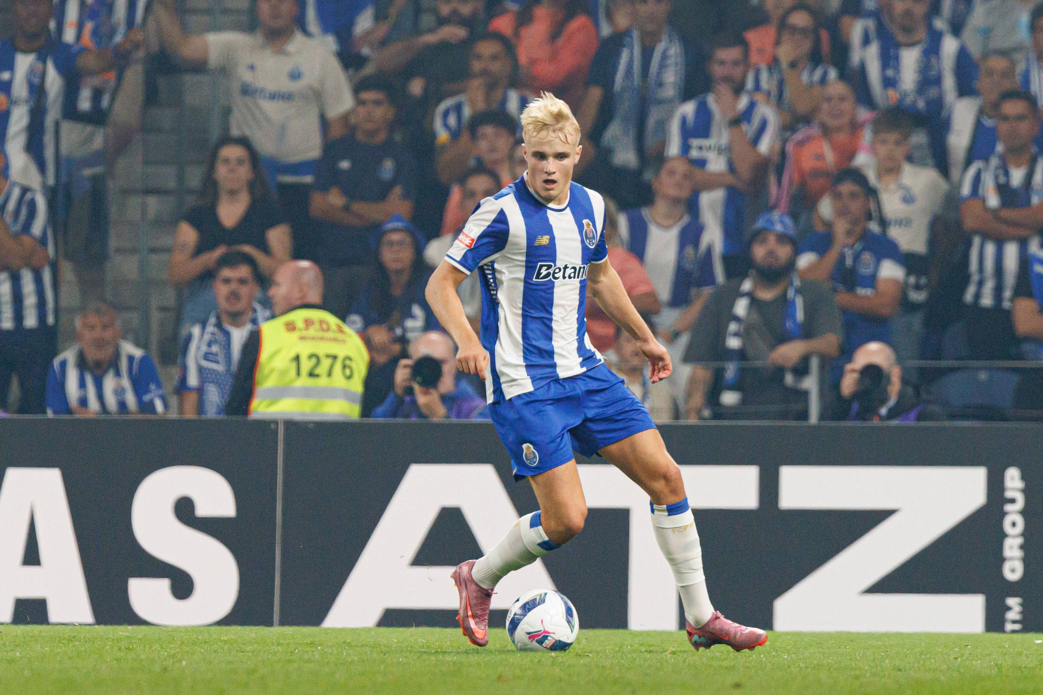 Victor Froholdt (FC Porto/Dinamarca)