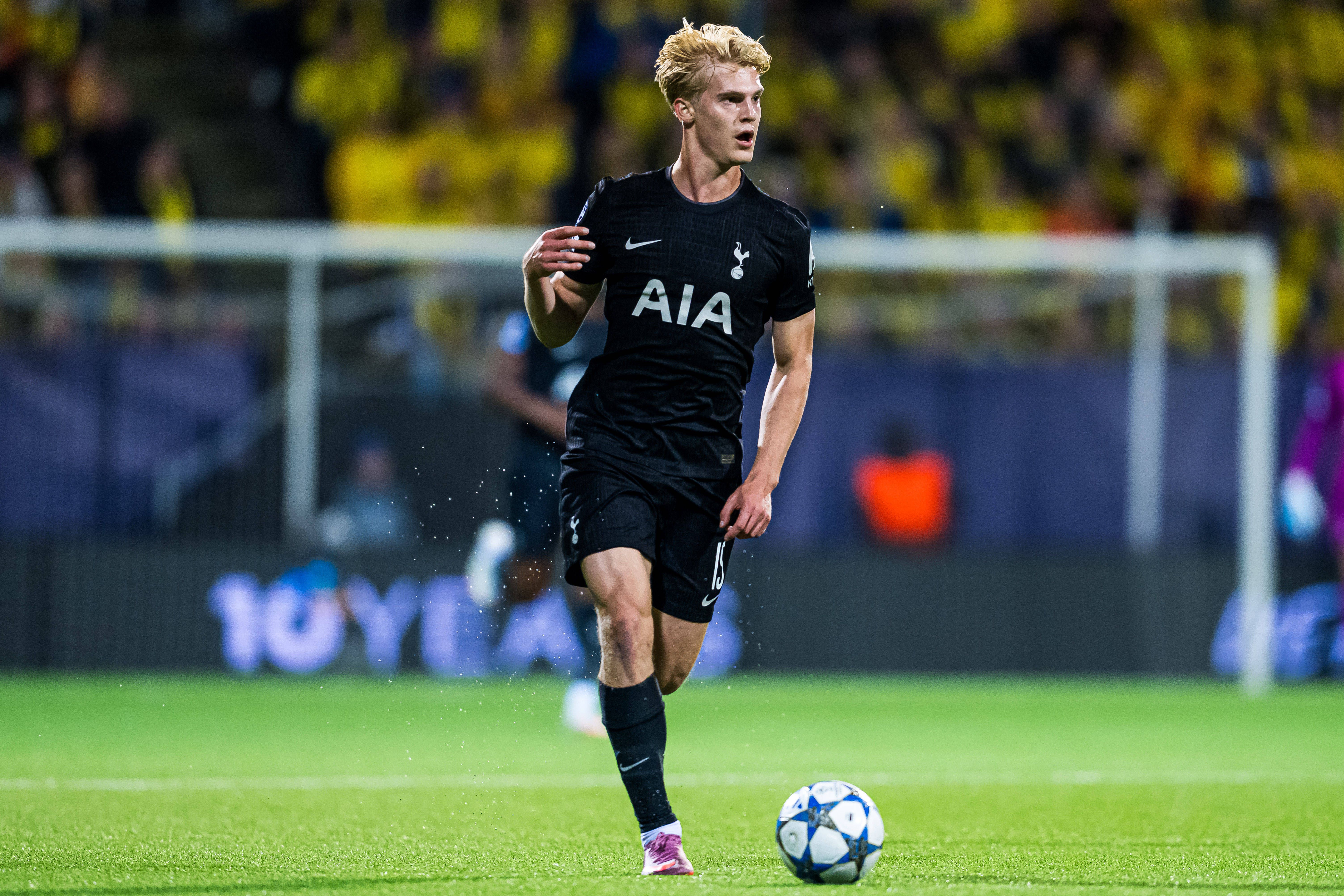 Lucas Bergvall (Tottenham/Suécia)