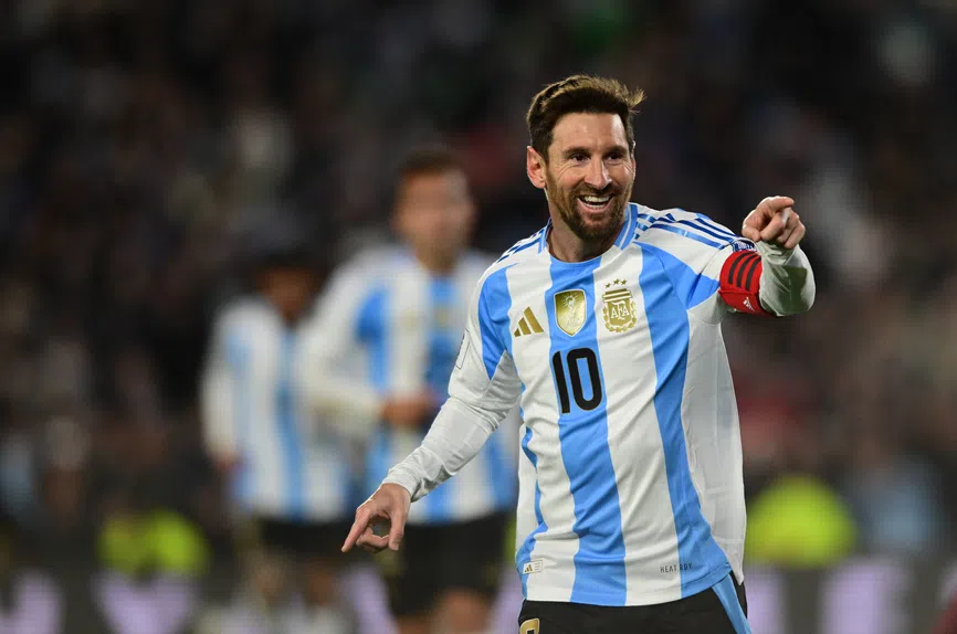 Messi arrasa! Argentina esmaga Porto Rico