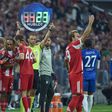Boey rende Stanisic, lesionado, no Bayern (IMAGO)
