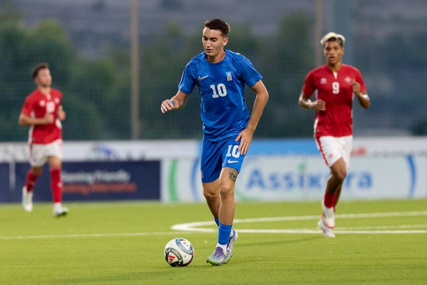 Papakanellos já treinou hoje em Vila do Conde