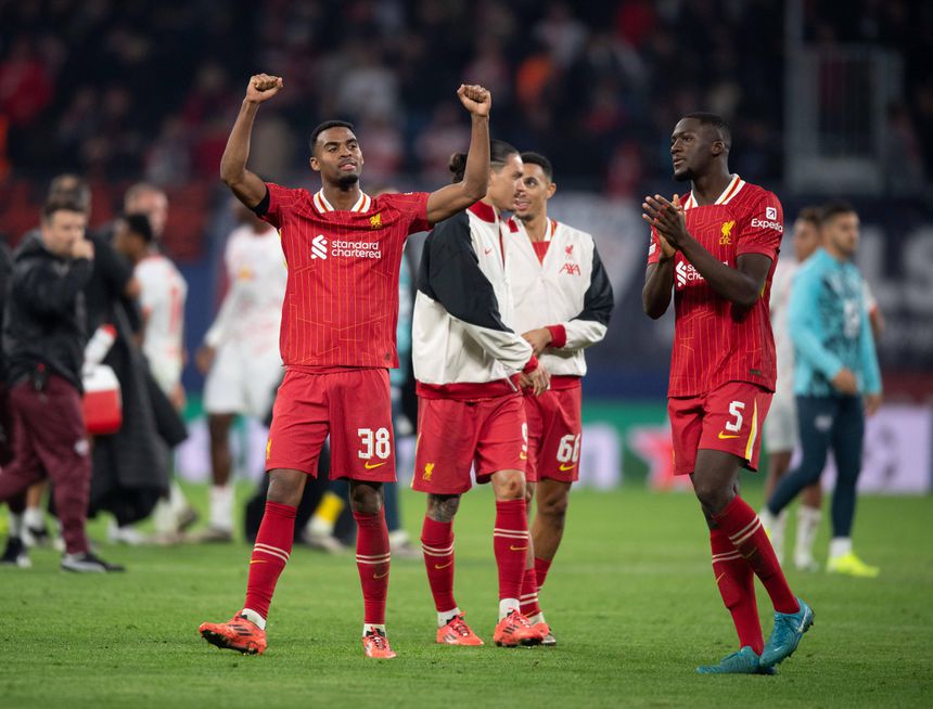 Ibrahima Kontaté e Ryan Gravenberch (IMAGO)