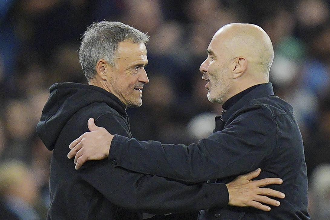 Luis Enrique e Enzo Maresca