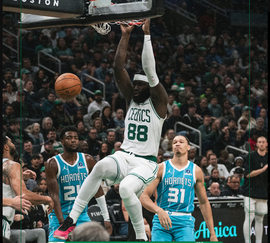 Neemias Queta frente aos Hornets - fotoX/Boston Celtics