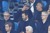 Guardiola a sofrer na bancada do Etihad