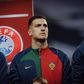 Sondagem: quem deve jogar no lugar de Diogo Dalot?