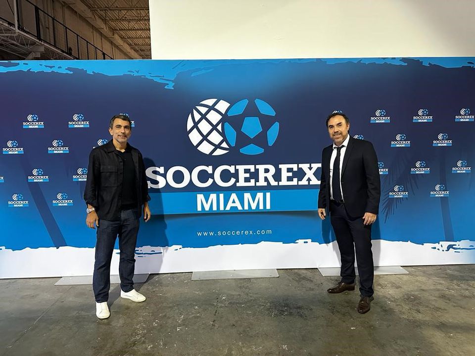 Presidente no Soccerex de Miami Abola.pt