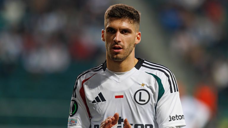 Legia compra Rúben Vinagre ao Sporting