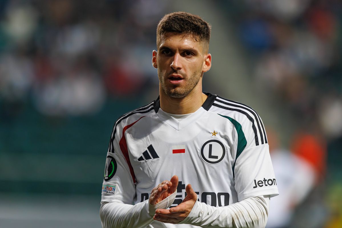 Sporting: Legia define futuro de Rúben Vinagre