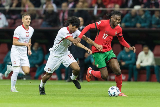 Rafael Leão em ação diante da Polónia em outubro passado
