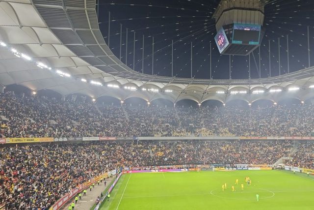 VÍDEO: Jogadores do Kosovo abandonam relvado na Roménia