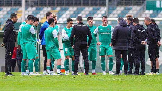 Rio Ave: derrota com o Paços de Ferreira em jogo-treino