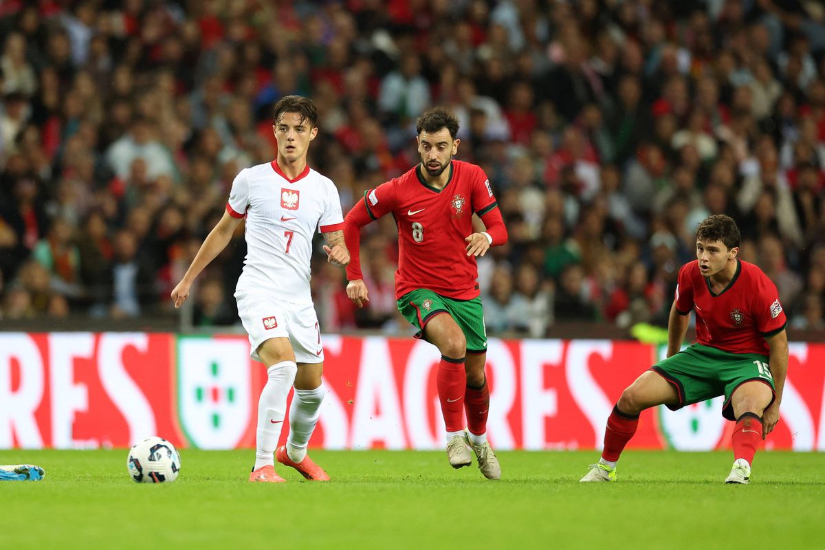 Portugal-Polónia, 5-1 Bruno Fernandes: «Golos foram bonitos, mas pontapé de bicicleta...»