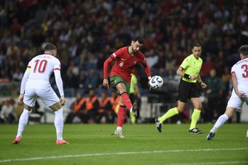 Vídeo: golaço de Bruno Fernandes a levantar o Estádio do Dragão