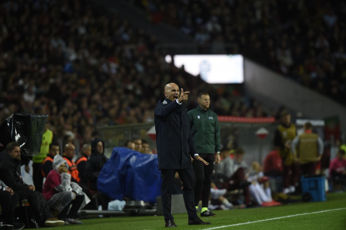 O Portugal verdadeiro, Rafael Leão, dispensas e as chamadas de Quenda e Fábio Silva: tudo o que disse Roberto Martínez na sala de imprensa