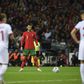 Vídeo: Cristiano Ronaldo marca o segundo de Portugal, o 909.º da carreira