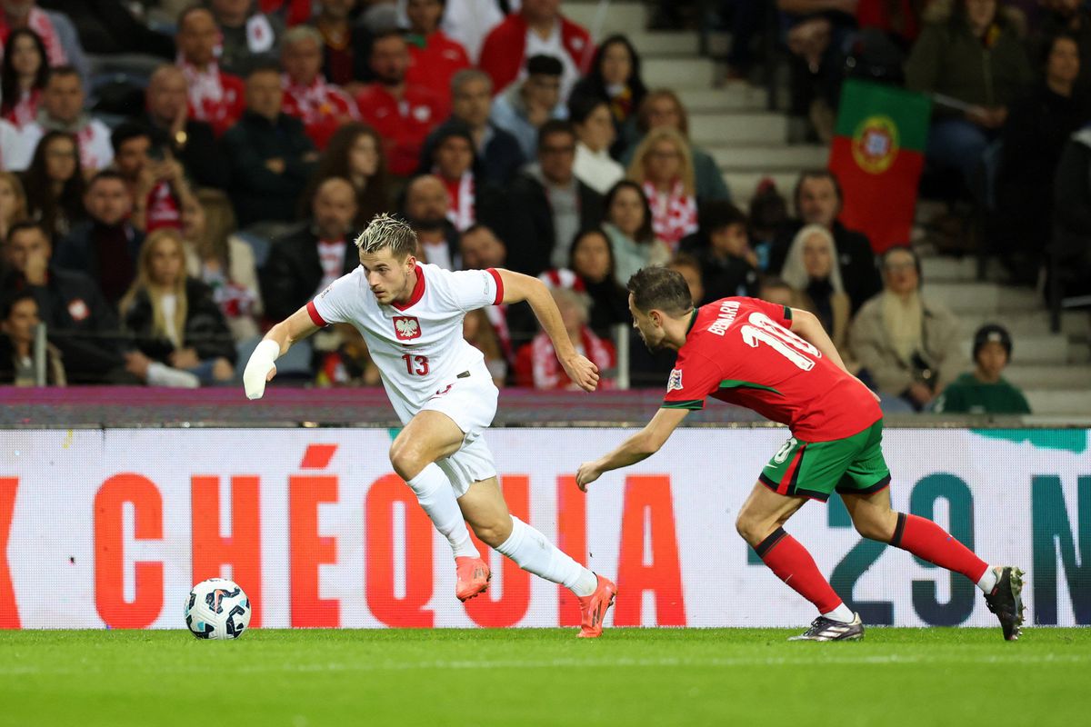 Portugal-Polónia                                       51 Bernardo Silva: «Primeira parte foi bastante má, a segunda muito boa»