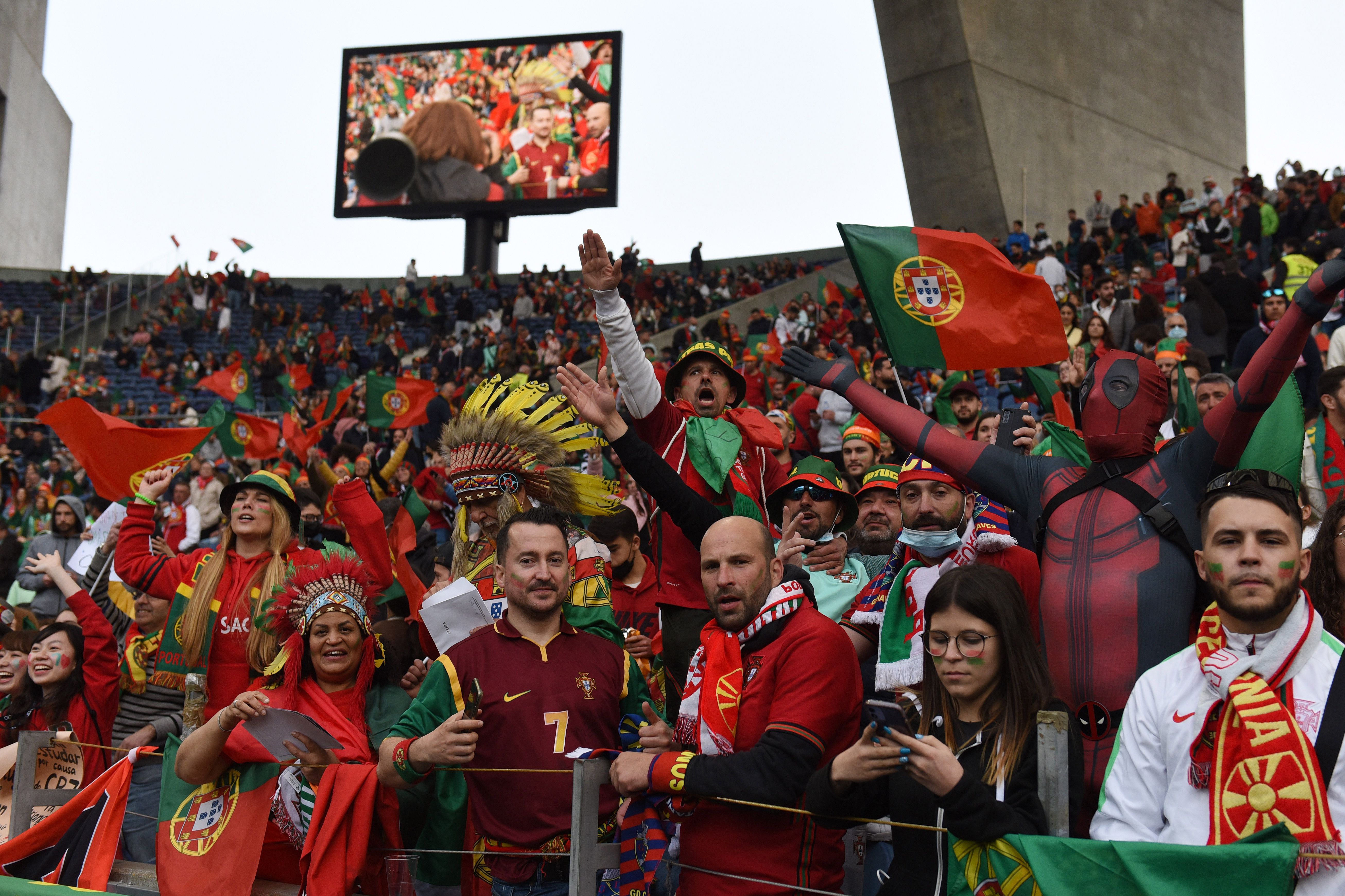 Portugal pode garantir o quarto apuramento consecutivo no Estádio do Dragão - Foto A BOLA