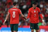 Bruno Fernandes e Cristiano Ronaldo ao serviço da Seleção Nacional