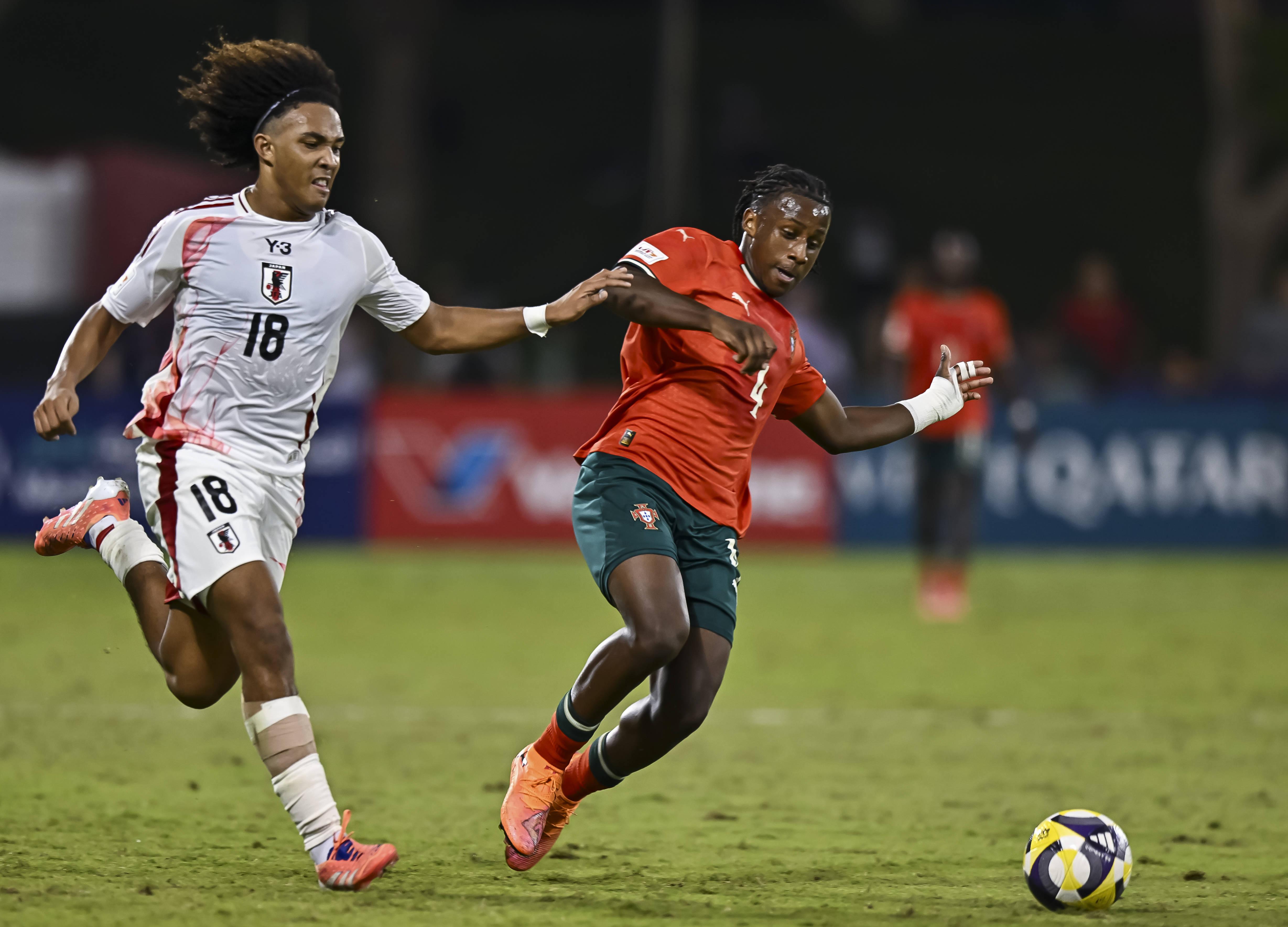 Ricardo Neto em ação frente ao Japão