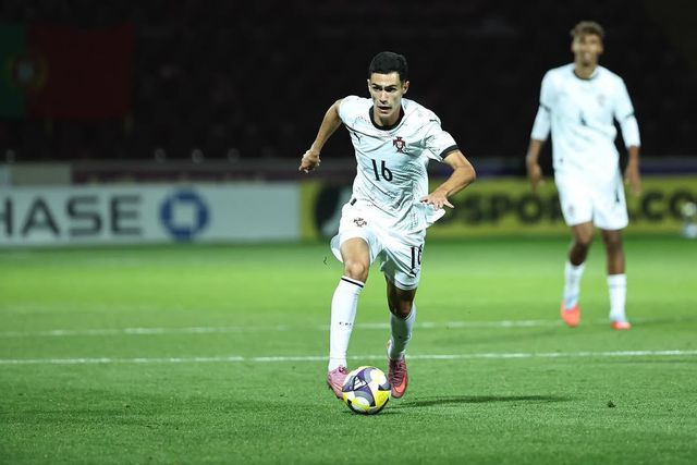 Diego Rodrigues em ação com a camisola das quinas - Foto: Diego Rodrigues/Instagram