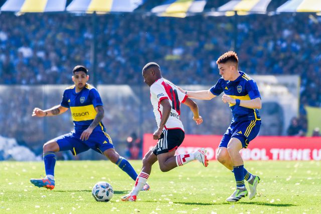 Flamengo vai ao River gastar €13M no primeiro reforço para 2024