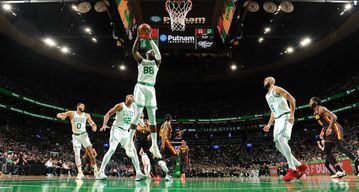 Neemias Queta sobe de estatuto nos Boston Celtics