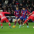 Barcelona procura esquecer desaires e ganhar terreno aos «Atléticos»