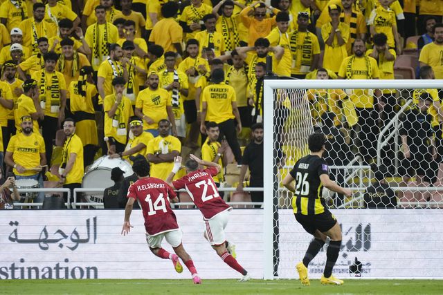 Mundial de Clubes: Benzema falha penálti e Al Ahly segue em frente