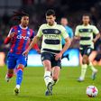 Man. City quer esquecer o passado frente a um frágil Crystal Palace