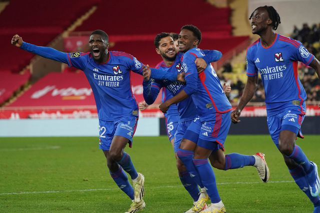 Lyon vence no Mónaco e deixa, à condição, último lugar da Ligue 1