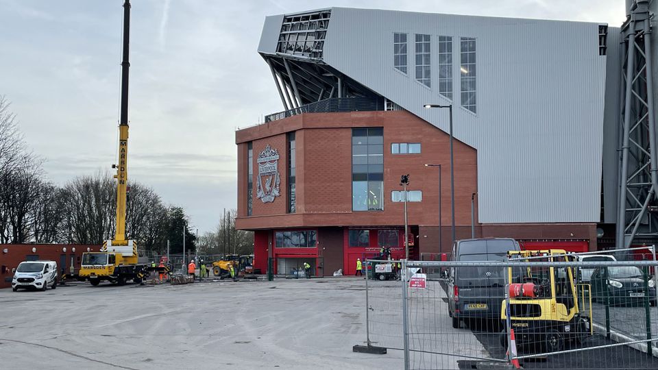 Anfield ainda em obras, mas Liverpool-Man. United terá maior enchente em 50 anos